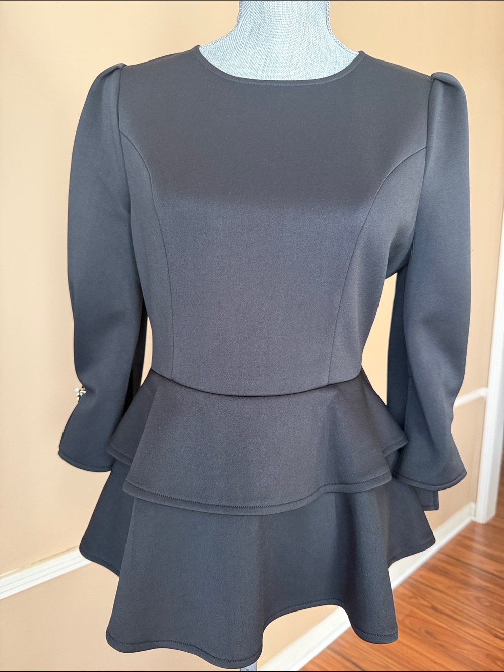 GRACIA 🖤 BLACK PEPLUM TIERED LONG-SLEEVE BLOUSE 🖤 SIZE MEDIUM 🌟NWT🌟 - Picture 3 of 17
